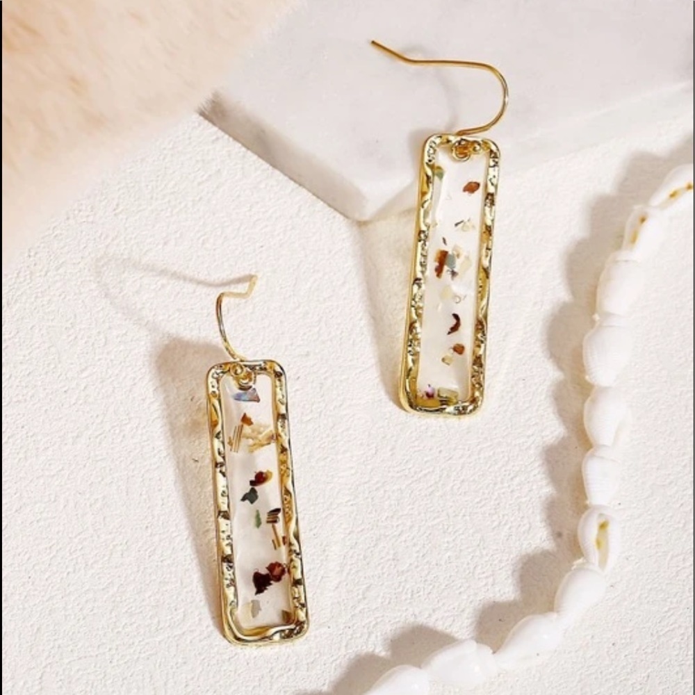 Gold Rectangle Glitter Speckle Clear Drop Earrings - Picture 4 of 4